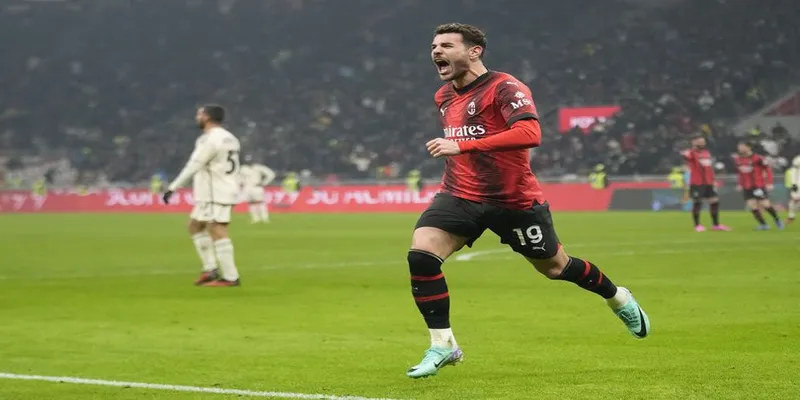 Thất bại của AC Milan trước Napoli