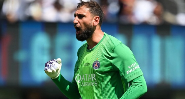 Gianluigi Donnarumma tiến gần đến việc gia nhập Manchester City. 