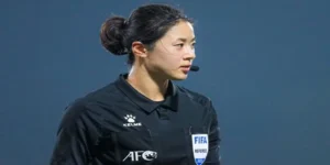 Nữ Trọng Tài Xinh Đẹp Kim Yu Jeong Bắt Chính Trận Ra Quân Của U17 Việt Nam